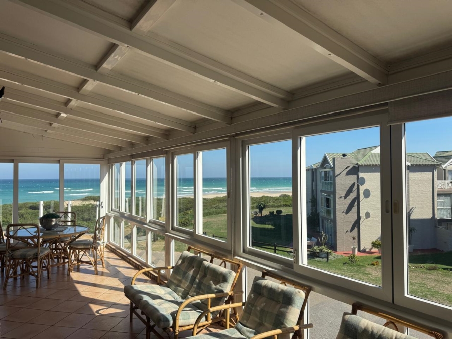 6 Bedroom Property for Sale in Aston Bay Eastern Cape